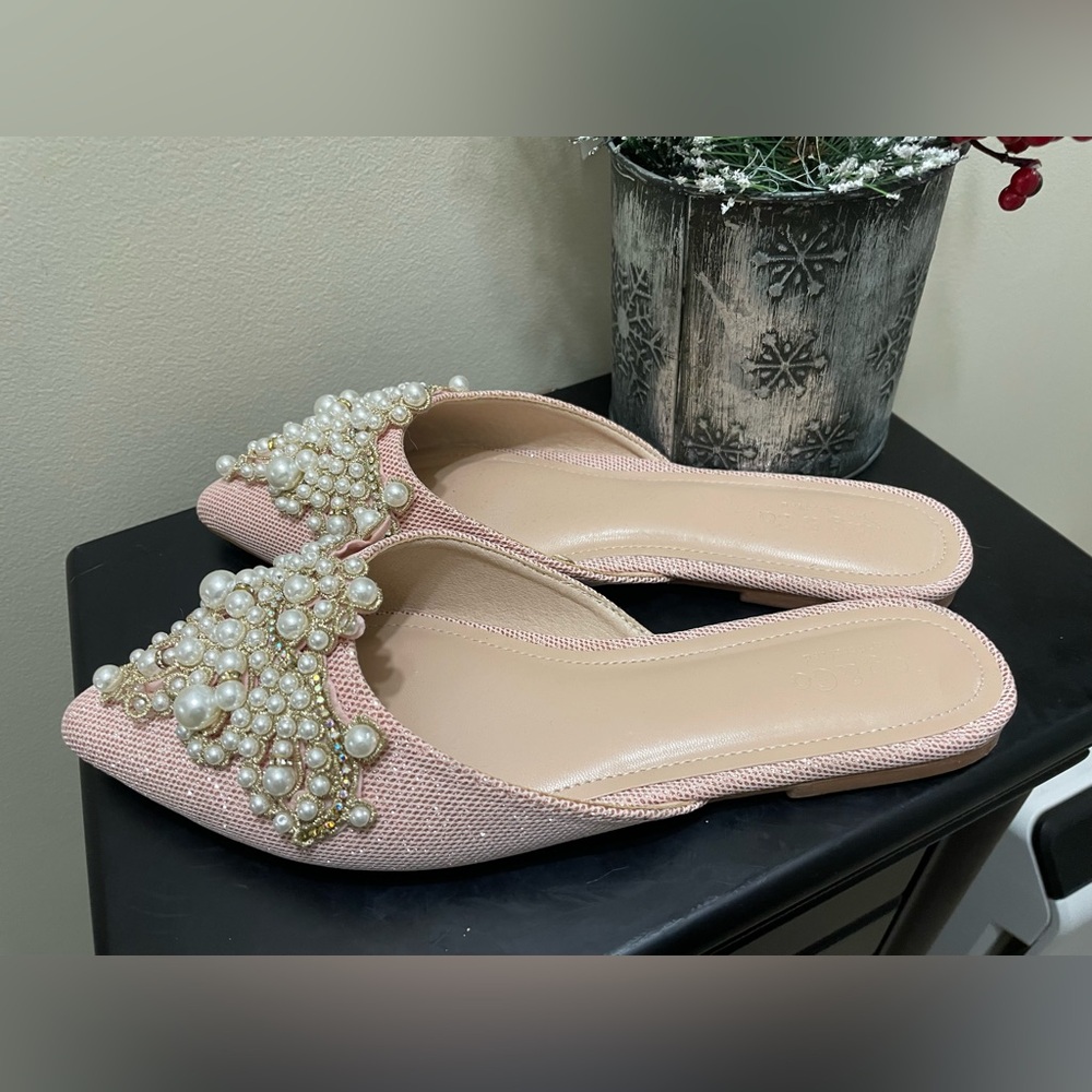 Rag & Co embelish Pink Women's Loafers